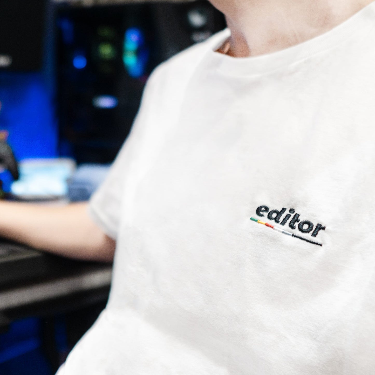 Editor (Ricamata) - T shirt Unisex